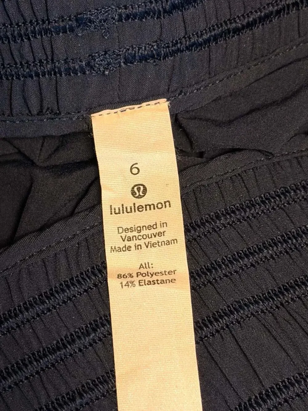 Lululemon Pace Rival Skirt Size 6 Black - Picture 3 of 3